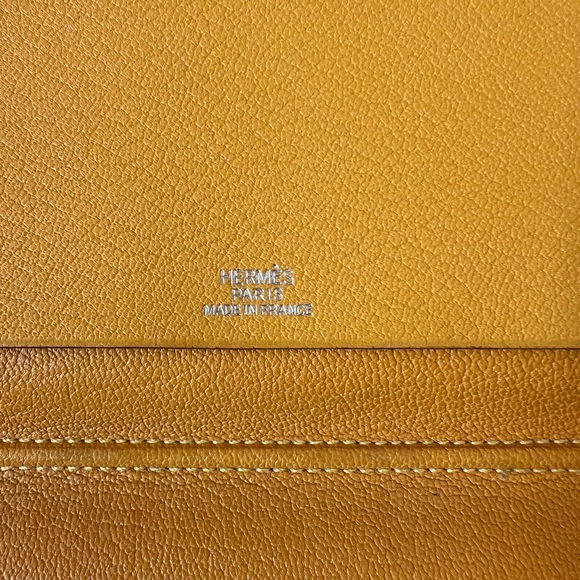 Hermes Orange Leather Yellow Interior Agenda Note Cover - Picture 9 of 13
